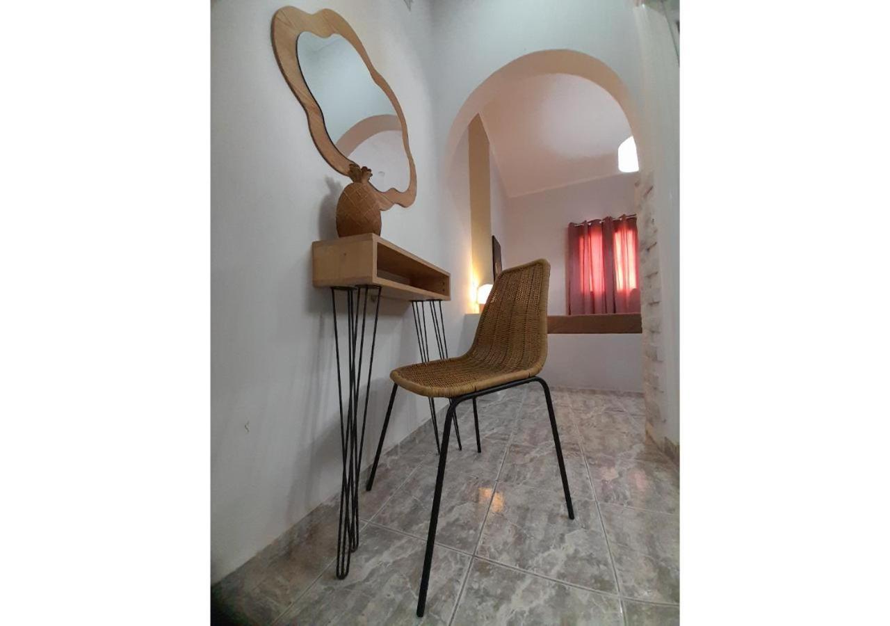 Overhill Apartments Adamas Luaran gambar
