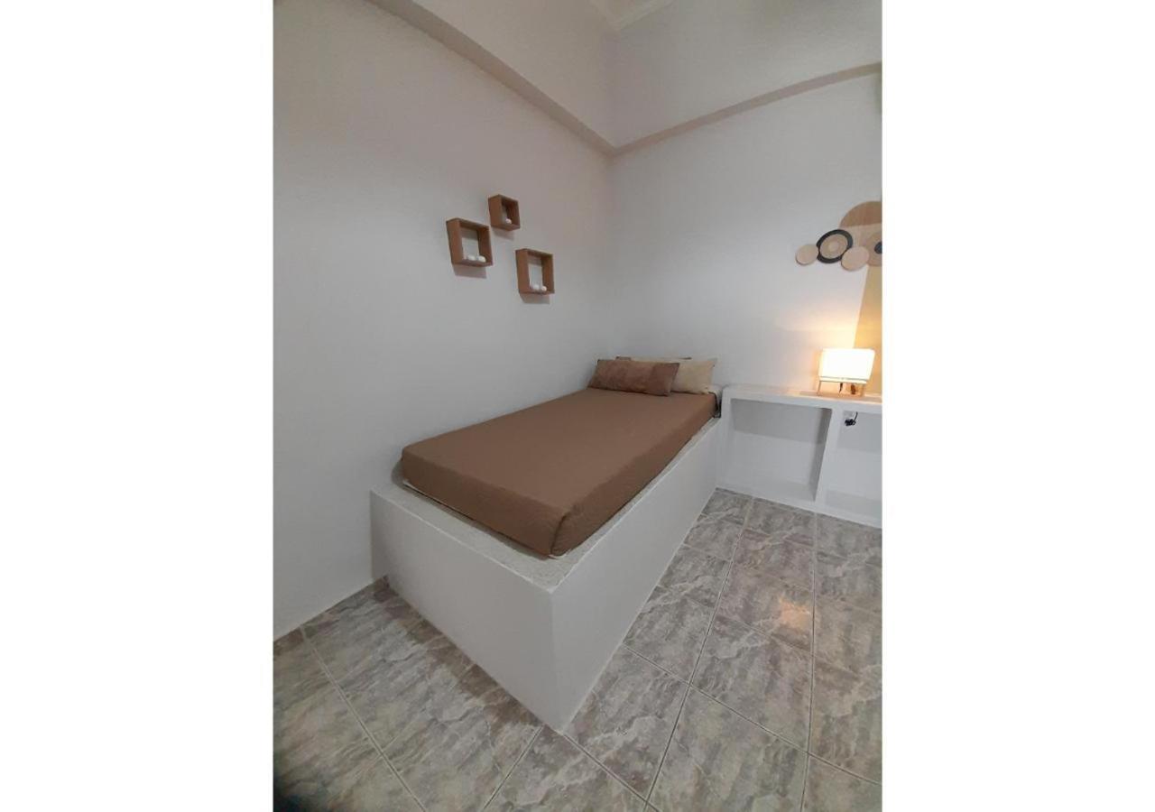 Overhill Apartments Adamas Luaran gambar