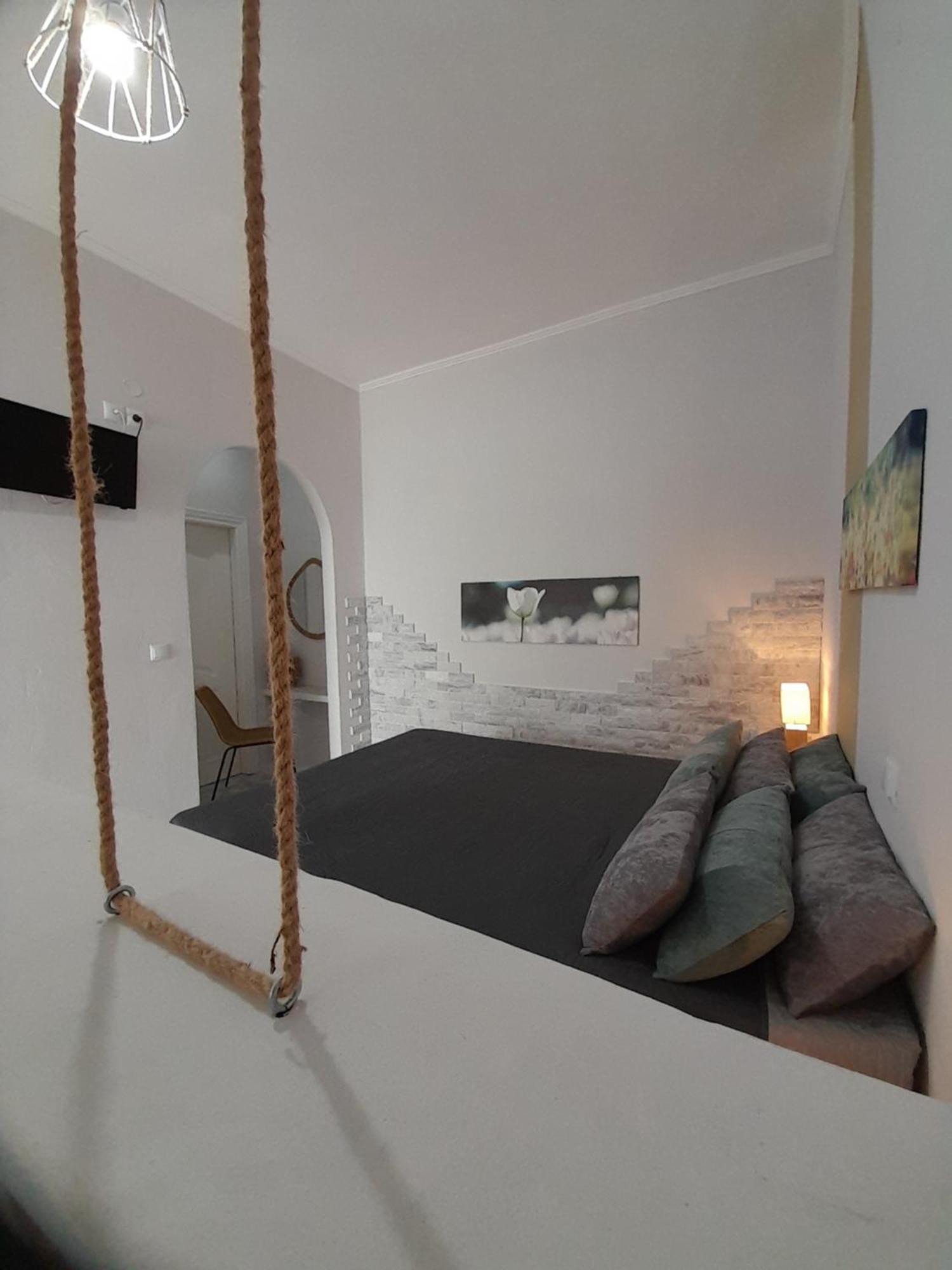 Overhill Apartments Adamas Luaran gambar